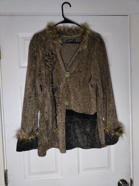 Lee Andersen Cardigan with Faux Fur Trim